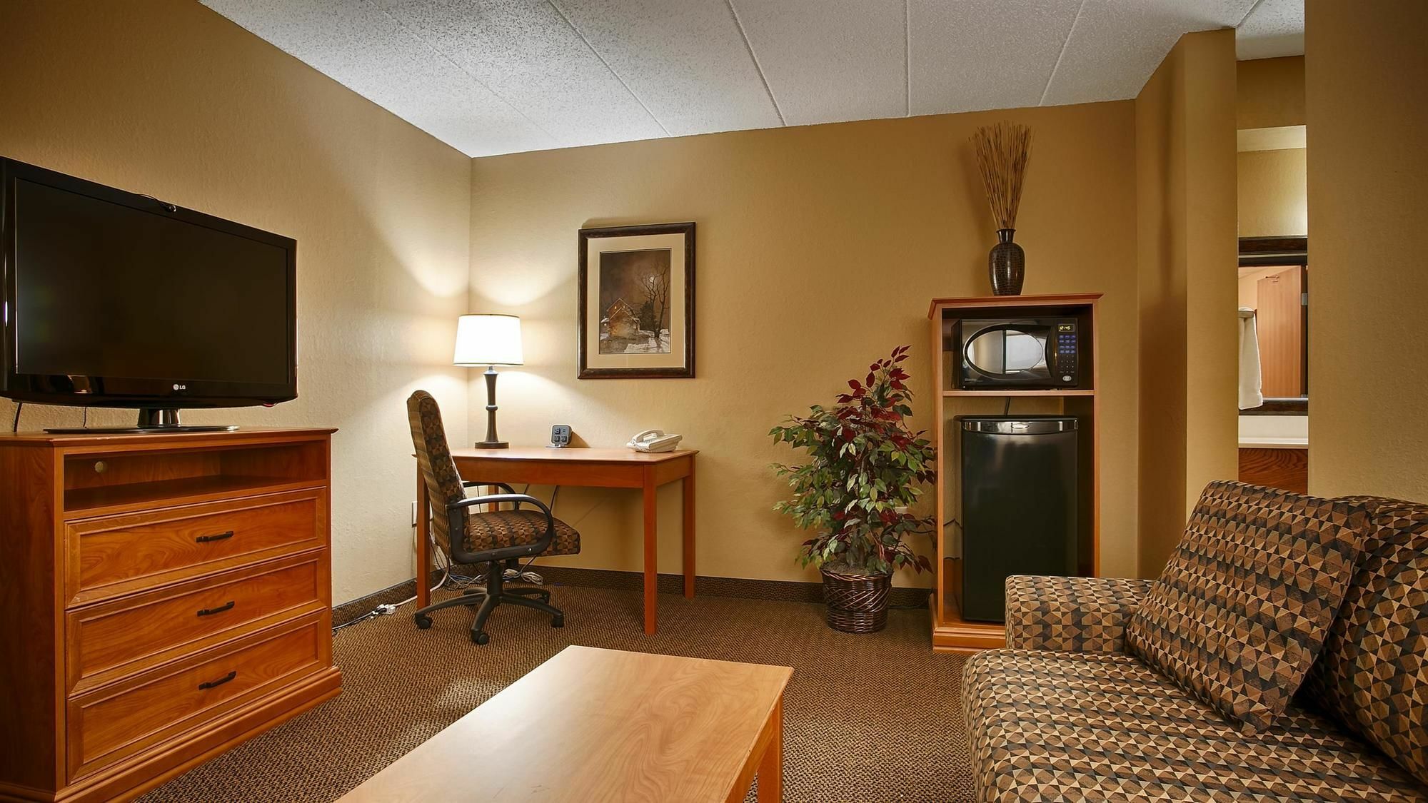 Best Western Derby Inn Eagle River Eksteriør billede